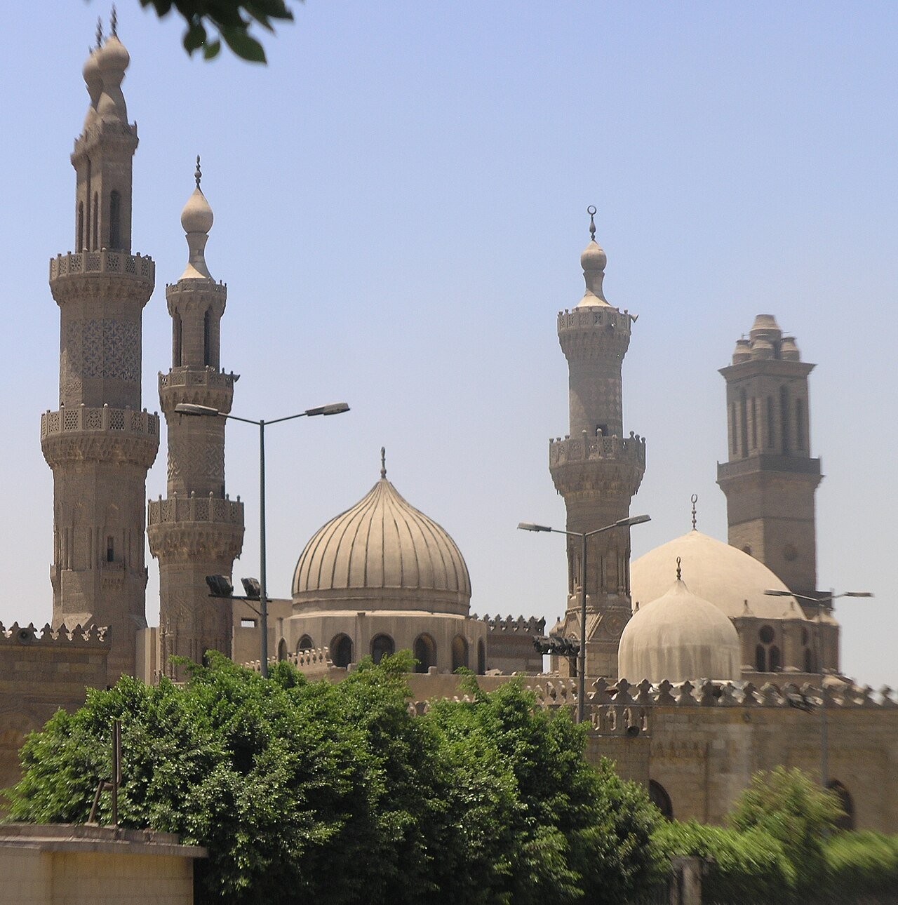 الجامع الأزهر في القاهرة