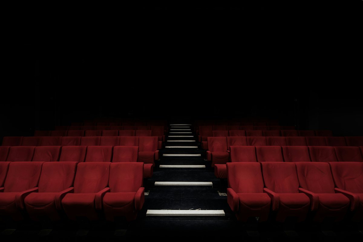 صورة توضيحية لقاعة سينما