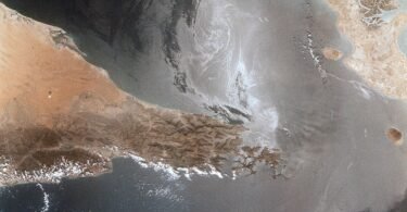 صورة فضائية أرشيفية لمضيق هرمز