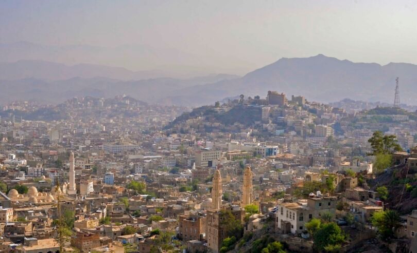 منظر عام لمدينة تعز في اليمن، صورة أرشيفية من عام 2013
