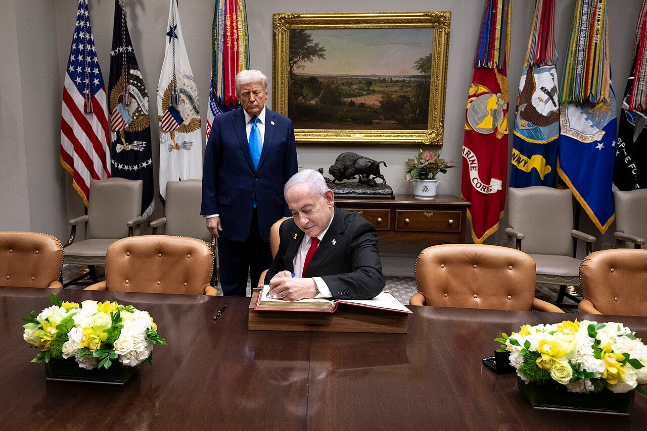 الرئيس الأمريكي دونالد ترامب يستقبل رئيس الوزراء الإسرائيلي بنيامين نتنياهو في البيت الأبيض